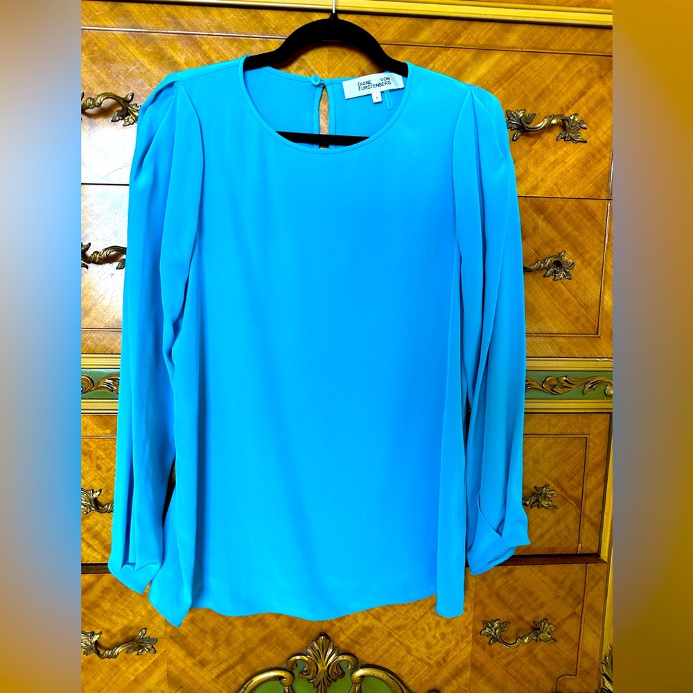 NEW Diane Von Furstenburg Office Blouse Teal Blue Silk Long Sleeve Top Size 8